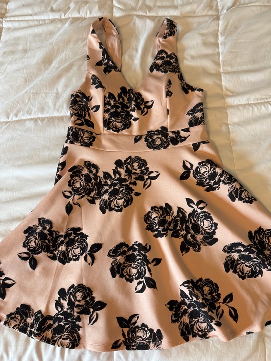 Trixxi Dresses & Skirts - Trixxi Blush Pink Mini Dress with Black Floral Print